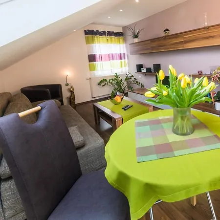 Gross Taubertal Apartment